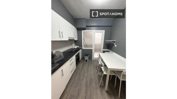 Apartamento de 3 dormitorios en Alicante