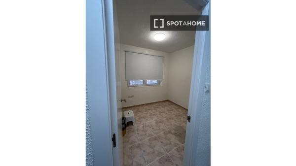 Apartamento de 3 dormitorios en Alicante