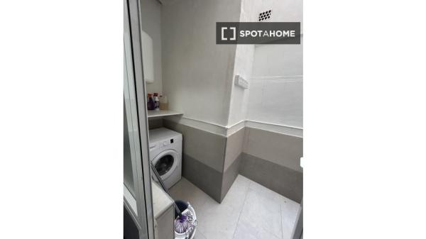 Apartamento de 3 dormitorios en Alicante