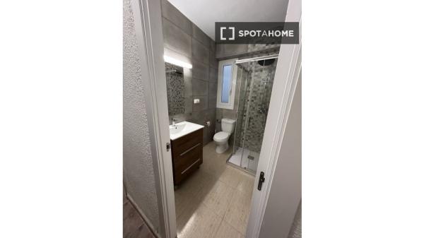 Apartamento de 3 dormitorios en Alicante