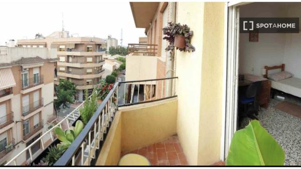 Wynajmę pokój w mieszkaniu dzielonym, Alicante.