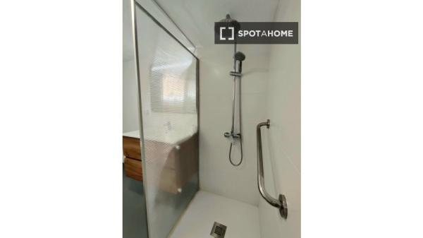 Estudio en alquiler en Torrevieja, Alicante