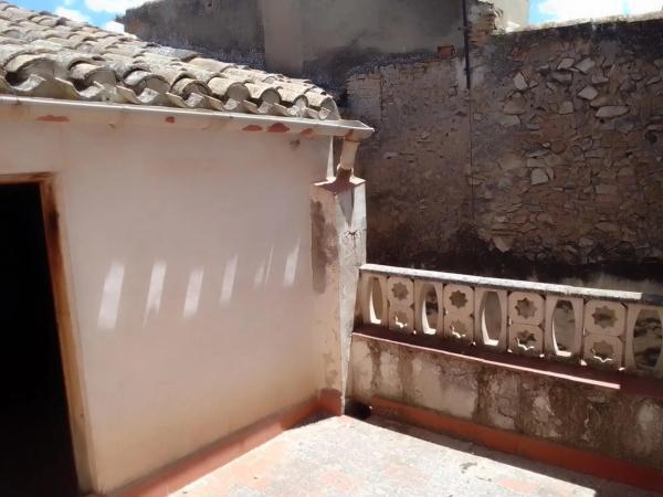 Casa independiente en calle Vicente Pérez