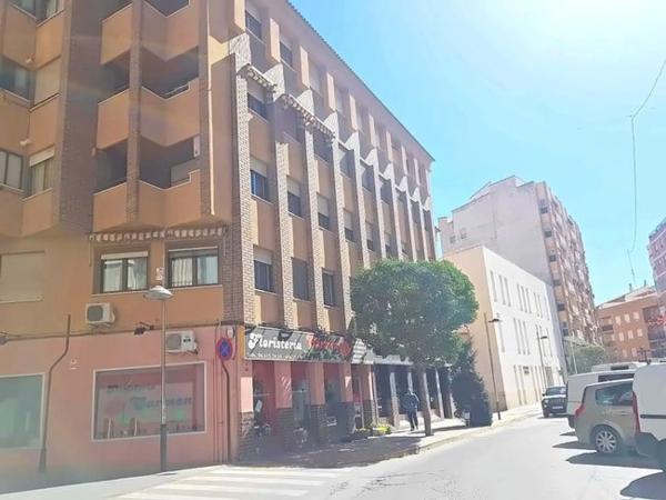 Piso en plaza el Rollo