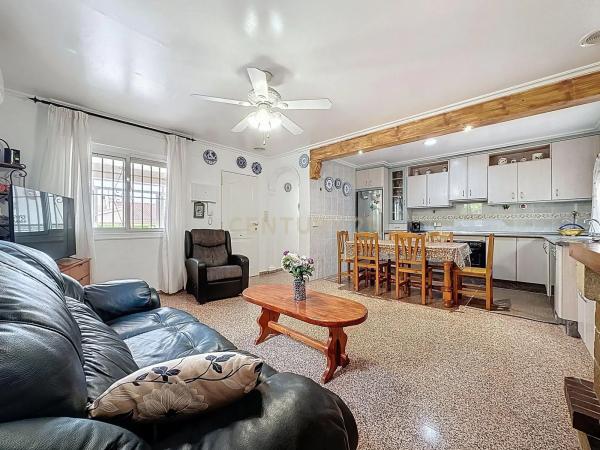 Casa independiente en camino Paso de las Yeguas, 234