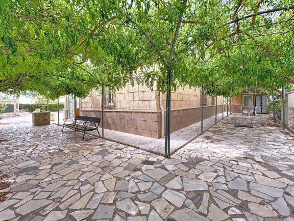 Casa independiente en camino Paso de las Yeguas, 234