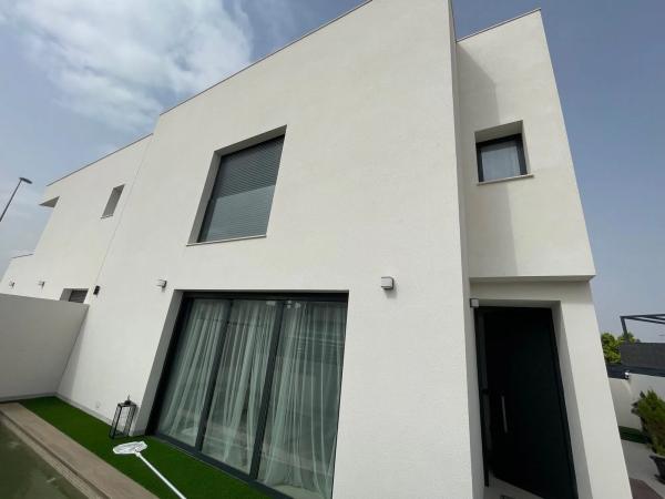 Casa independiente en calle Vicente Aleixandre