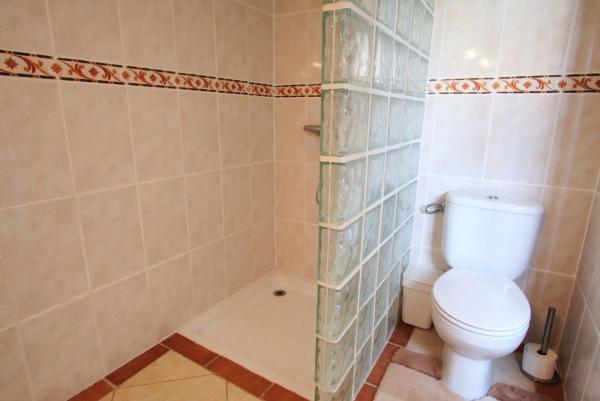 Chalet pareado en calle Pilar Miró