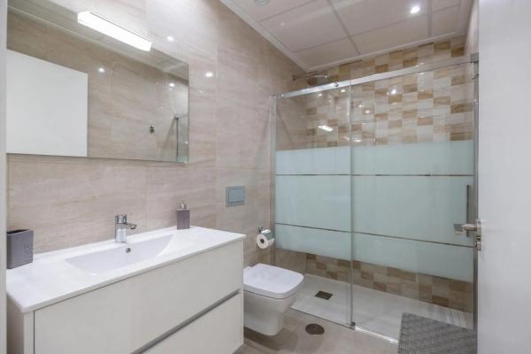 Chalet adosado en avenida de Zamora, 22