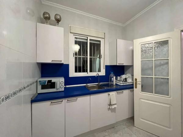 Casa independiente en calle Africa