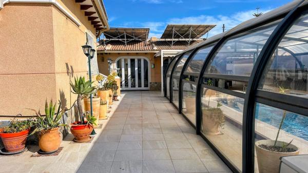 Casa independiente en calle Pintores