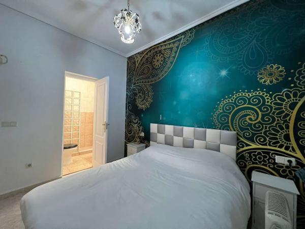 Casa independiente en calle Africa