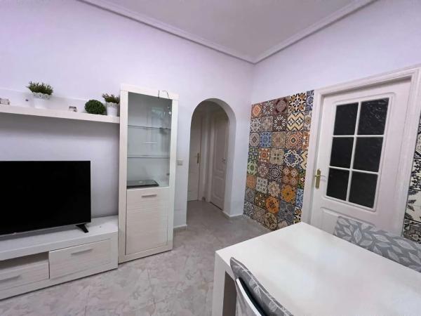 Casa independiente en calle Africa