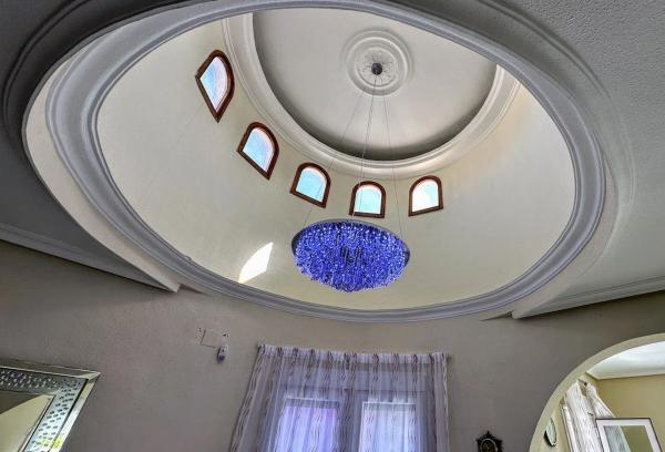 Casa independiente en calle Pintores