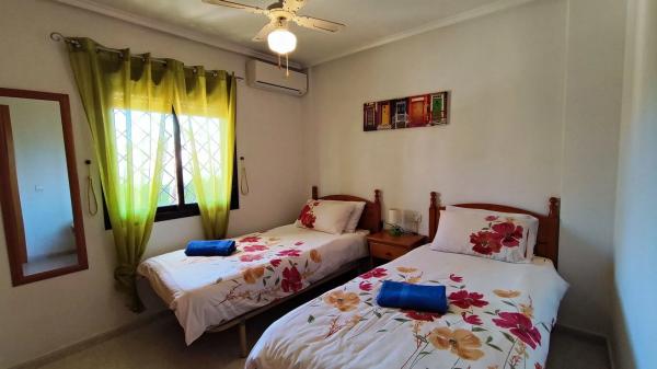 Chalet adosado en avenida de Málaga, 29