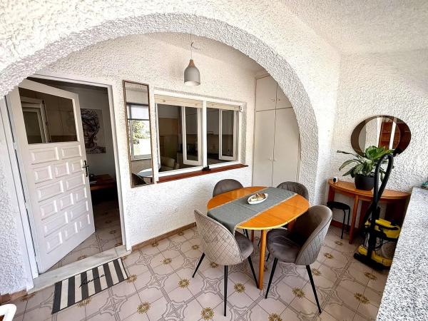 Chalet adosado en calle Costa Cantabria