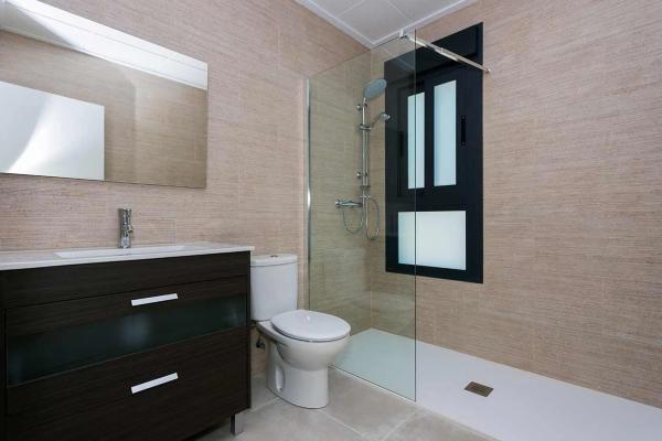 Casa independiente en calle Ruperto Chapi s/n