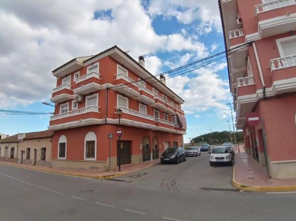 Casa independiente en CL Miguel De Cervantes, 6