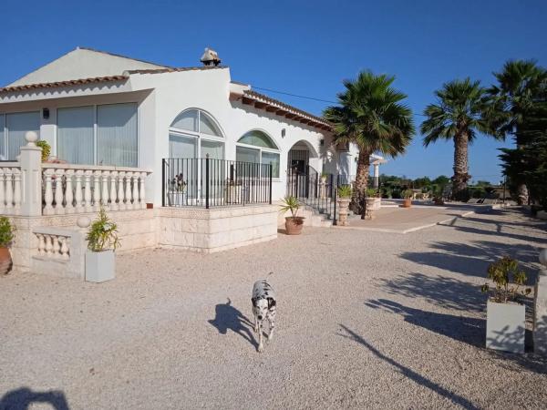 Casa independiente en Lugar Escorredor