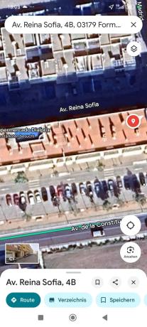 Piso en avenida Reina Sofia, 4