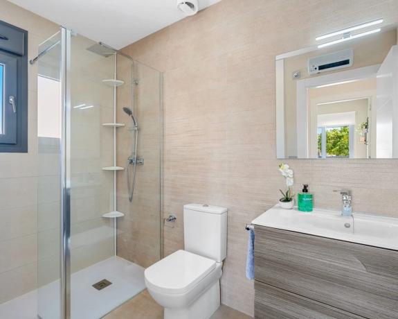 Casa independiente en calle Castilla y León s/n