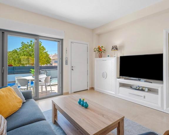 Casa independiente en calle Castilla y León s/n