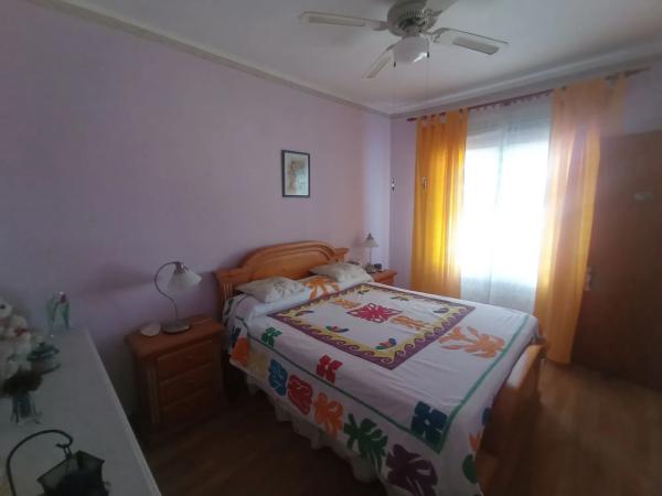 Casa independiente en calle Benijofar, 13