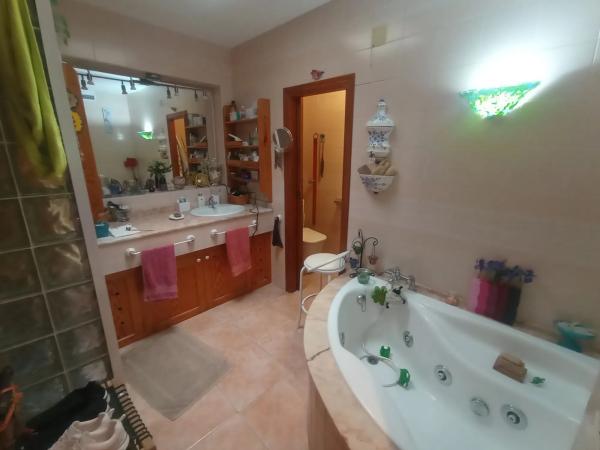 Casa independiente en calle Benijofar, 13