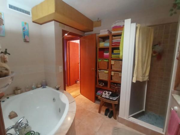 Casa independiente en calle Benijofar, 13