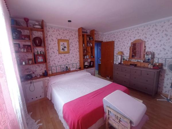 Casa independiente en calle Benijofar, 13