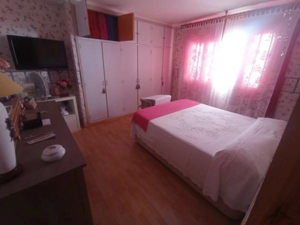 Casa independiente en calle Benijofar, 13