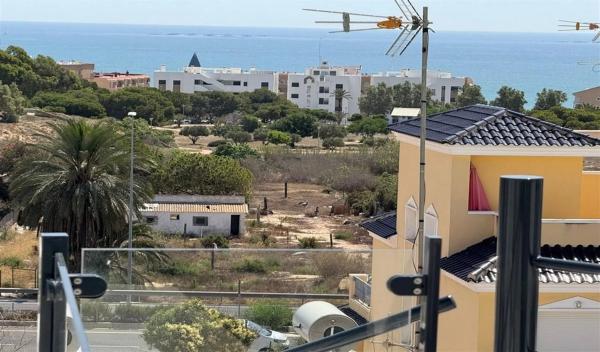 Chalet en Urbanizaciones