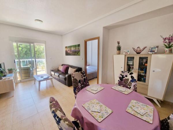 Piso en calle Celestino Verdú, 1