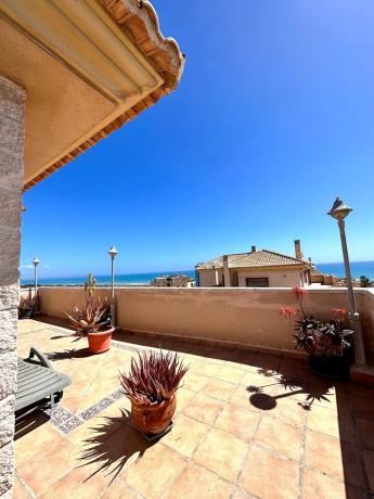 Dúplex en calle alemania s/n