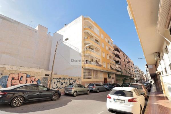 Piso en calle la Pau, 48