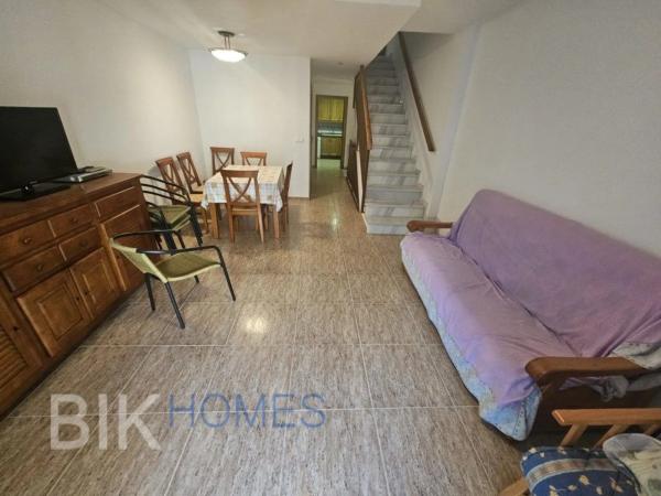 Chalet adosado en calle Sant Emigdi