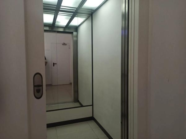 Piso en calle Carcaixent, 14