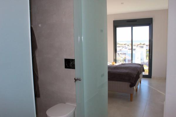 Ático en Urbanizaciones