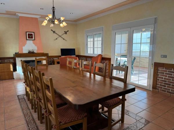 Chalet en Los Montesinos