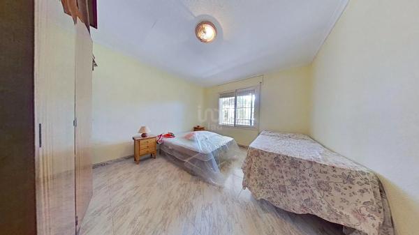 Chalet en Los Montesinos