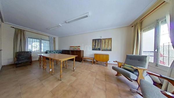 Chalet en Los Montesinos