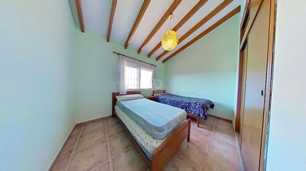 Chalet en Los Montesinos