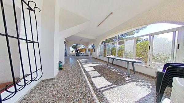 Chalet en Los Montesinos