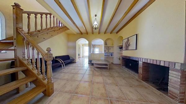 Chalet en Los Montesinos