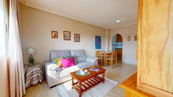 Piso en calle Diego Montesinos