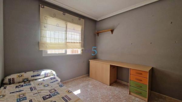 Chalet en Los Montesinos