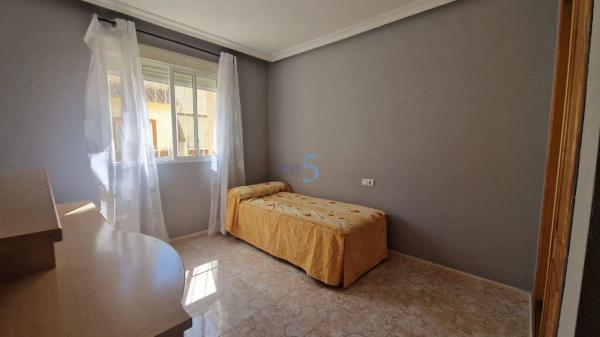 Chalet en Los Montesinos