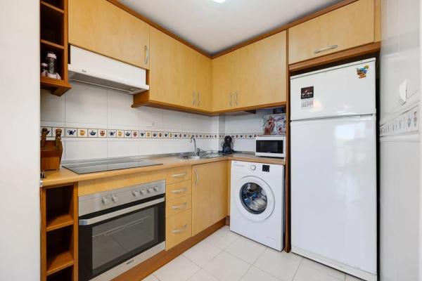 Piso en calle Emilia Pardo Bazan, 12