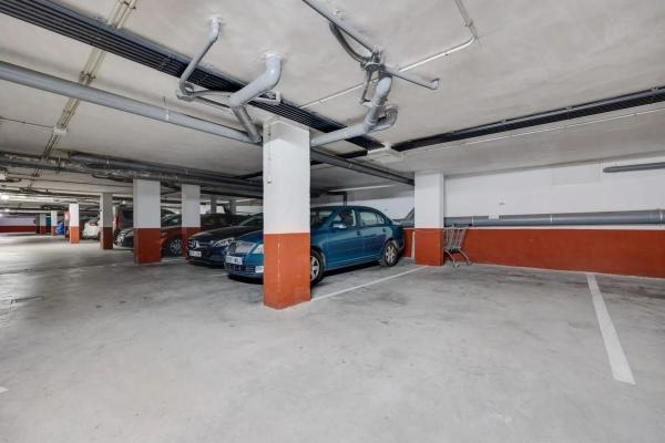 Piso en calle Emilia Pardo Bazan, 12