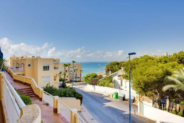 Piso en calle Emilia Pardo Bazan, 12